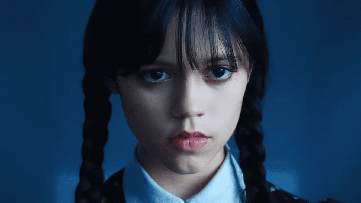 Jenna Ortega parle de la saison 2 de mercredi, qui aurait déjà commencé son développement