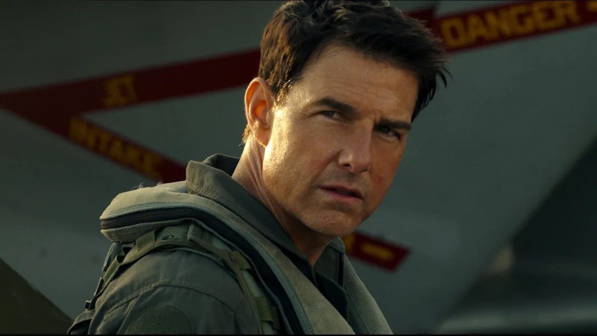 Tom Cruise raconte comment ses retrouvailles émouvantes avec Val Kilmer étaient dans Top Gun: Maverick, où il a fini par pleurer