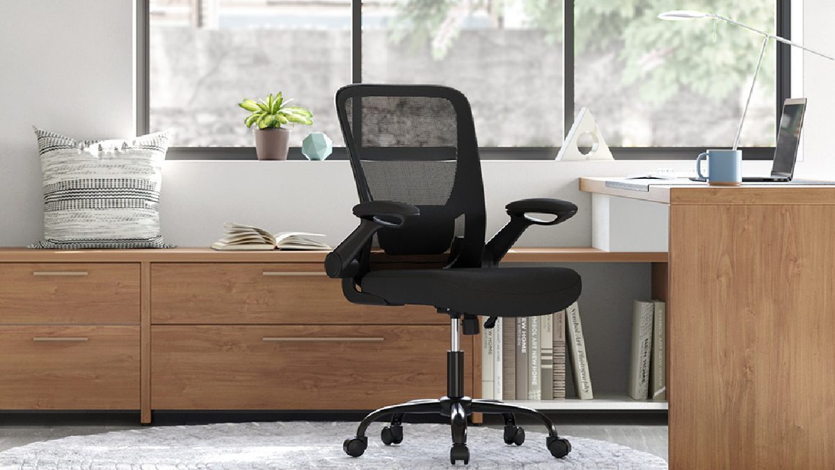 Bonne affaire du jour : cette chaise de bureau est un best-seller et coûte moins de 100 euros