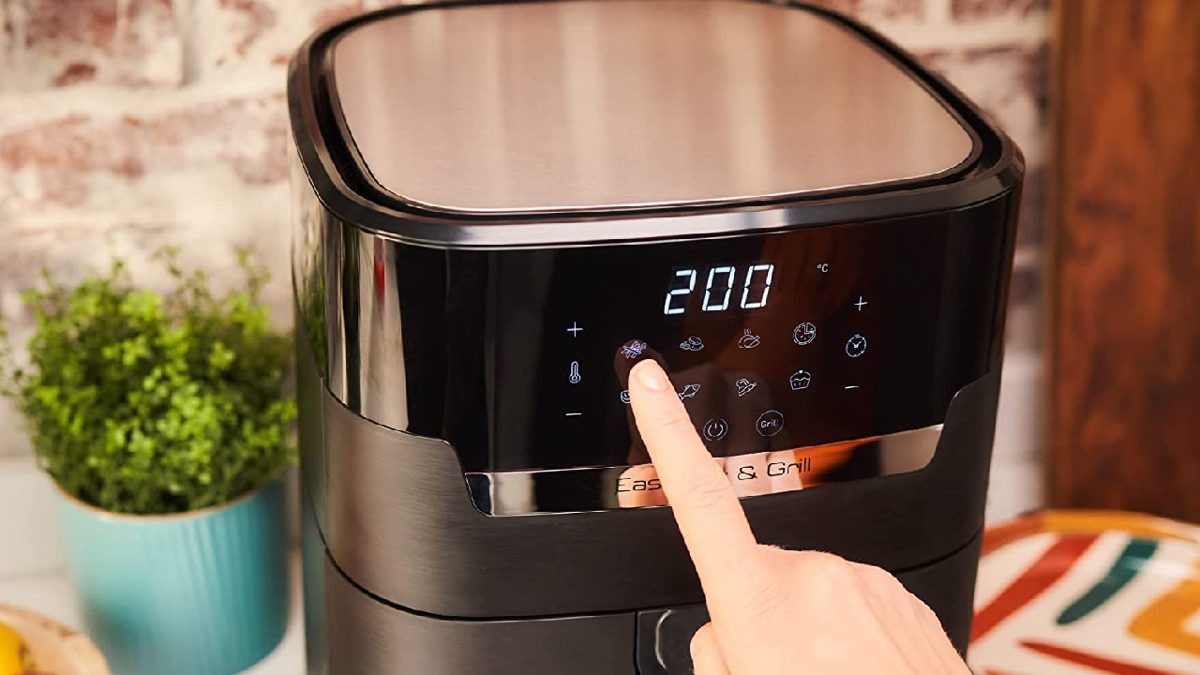 L'affaire du jour : cette friteuse Moulinex a un gril et coûte à peine 100 euros