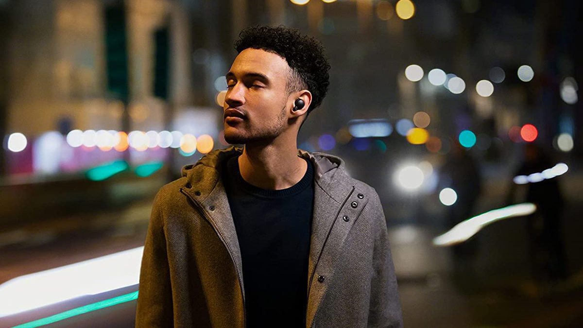 Chute brutale des écouteurs Sony à réduction de bruit avec une autonomie de 24 heures