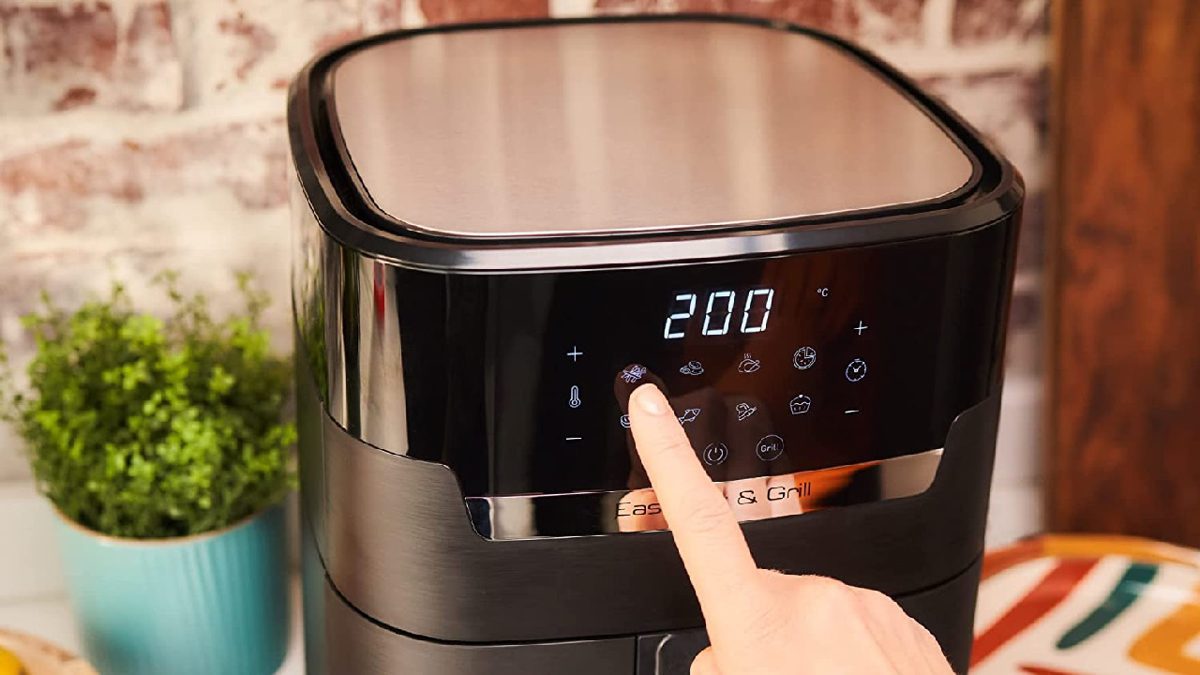 Moins de 100 euros : cette friteuse à air Moulinex vous facilite la tâche