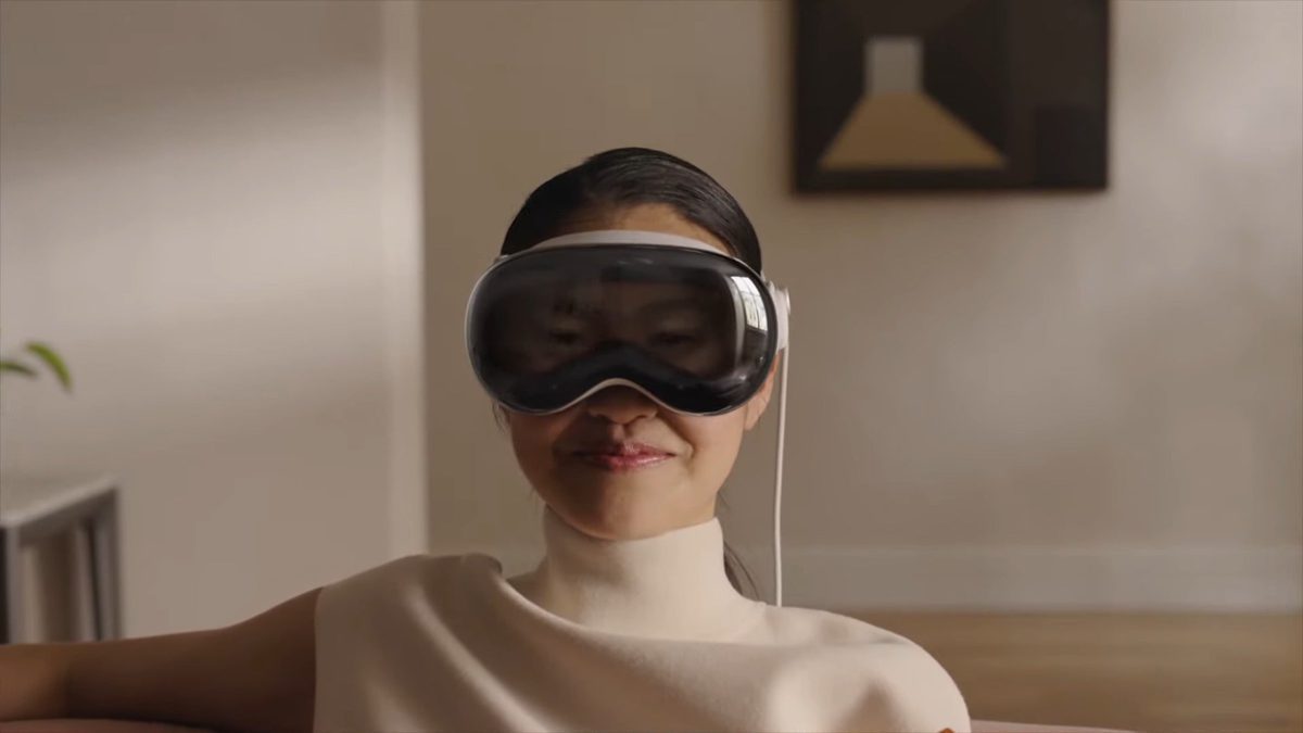 Voici comment Internet a réagi à l'annonce de l'Apple Vision Pro : avec des mèmes et surpris par son prix de lancement