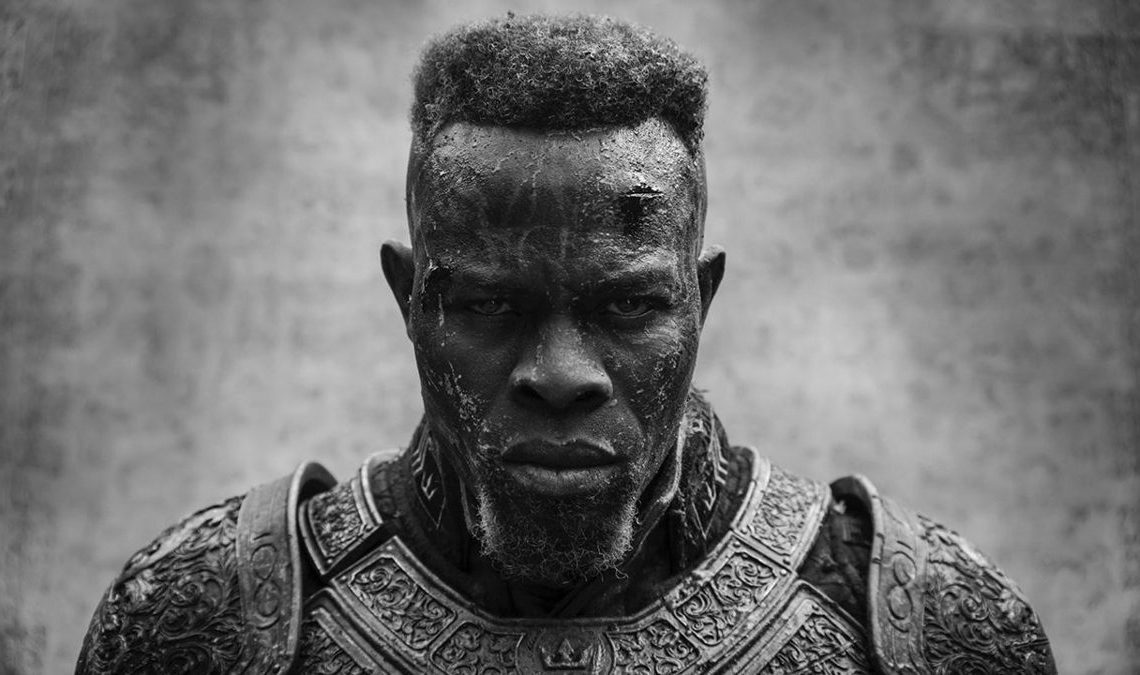 Rebel Moon, le prochain film de Zack Snyder, impressionne avec ses nouvelles images rappelant Star Wars