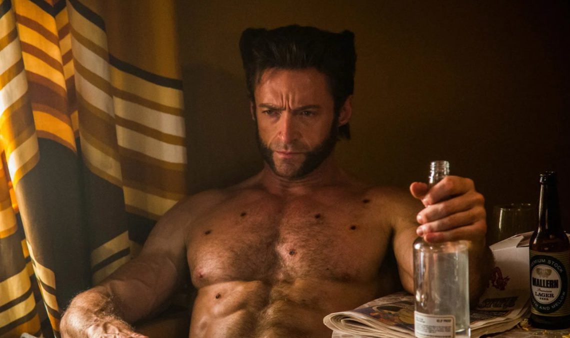 De nouvelles images du tournage de Deadpool 3 révèlent que Wolverine sort enfin ses griffes