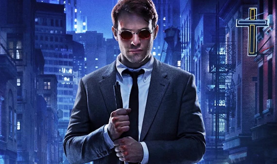 Le showrunner de la série Netflix Daredevil critique le reboot des studios Marvel et Disney+ : "C'est une vieille arnaque"