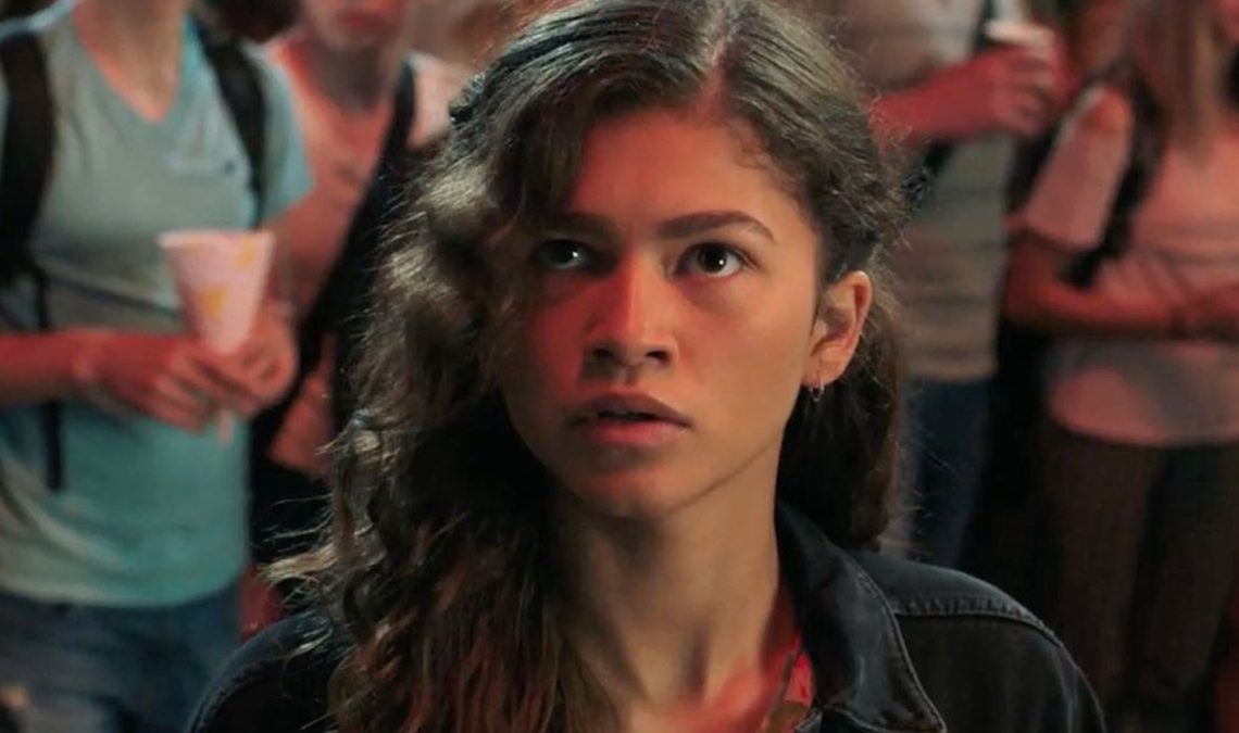 Cet art conceptuel de Spider-Man : No Way Home révèle qui allait à l'origine sauver MJ