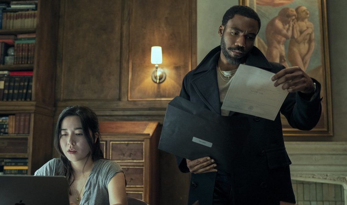 La série Mr. and Mrs. Smith, avec Donald Glover et Maya Erskine, a déjà une date de première