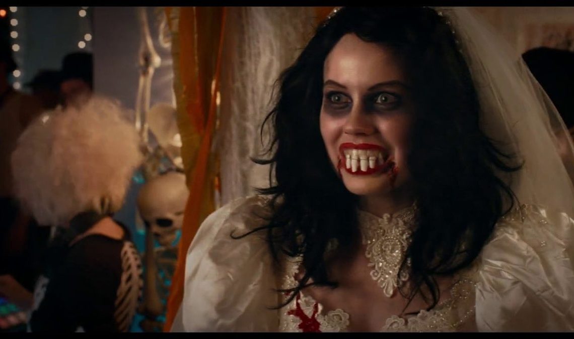 Le très attendu film musical Mean Girls sort sa première bande-annonce.  Et il n'y a pas de musique