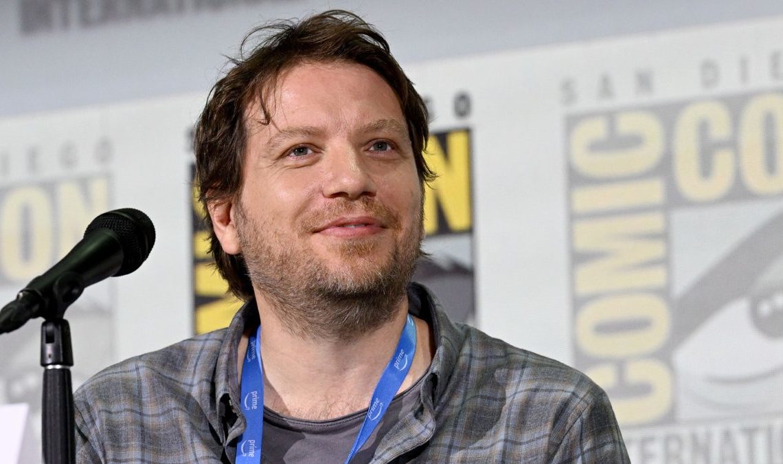 Le réalisateur de Rogue One, Gareth Edwards, en pourparlers pour réaliser le nouveau film Jurassic World