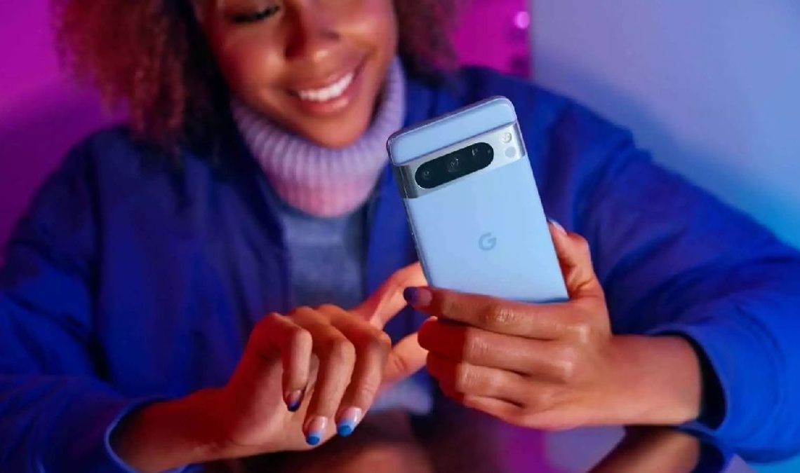 Baisse historique du meilleur mobile Google avec le nom Pro : 300 euros de réduction