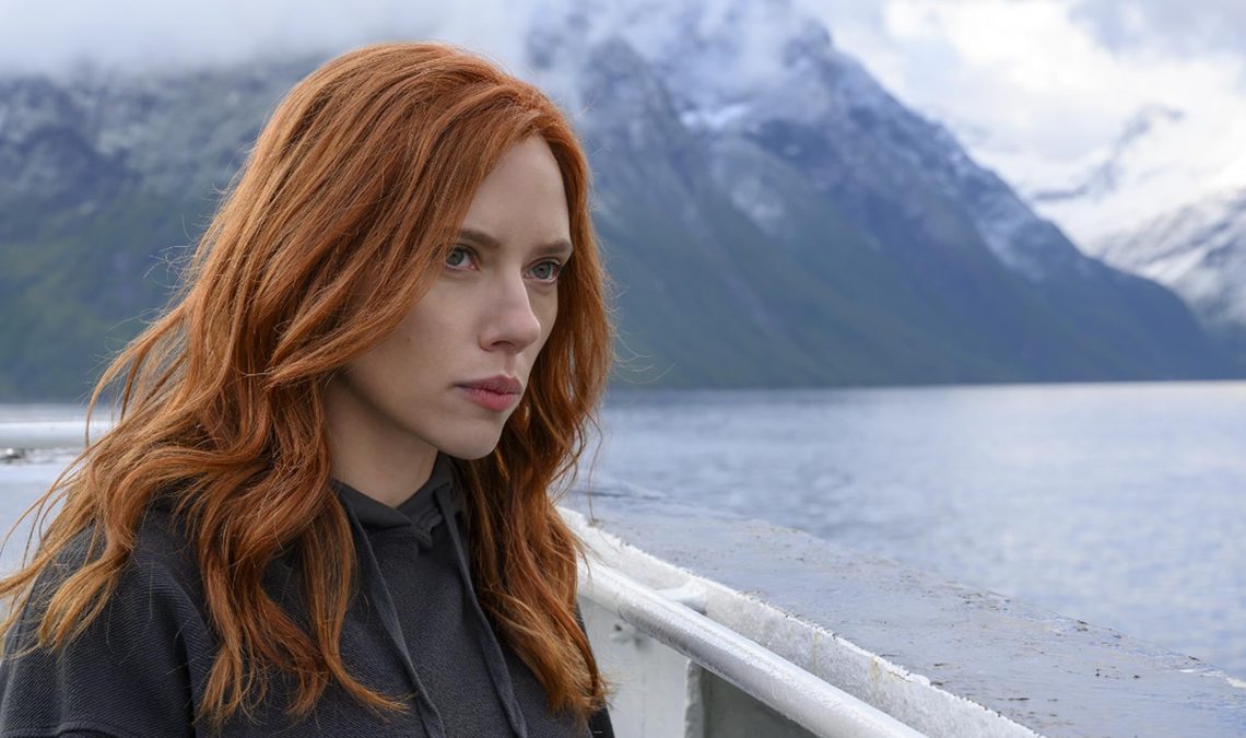 Scarlett Johansson est en pourparlers pour jouer dans le nouveau film Jurassic World