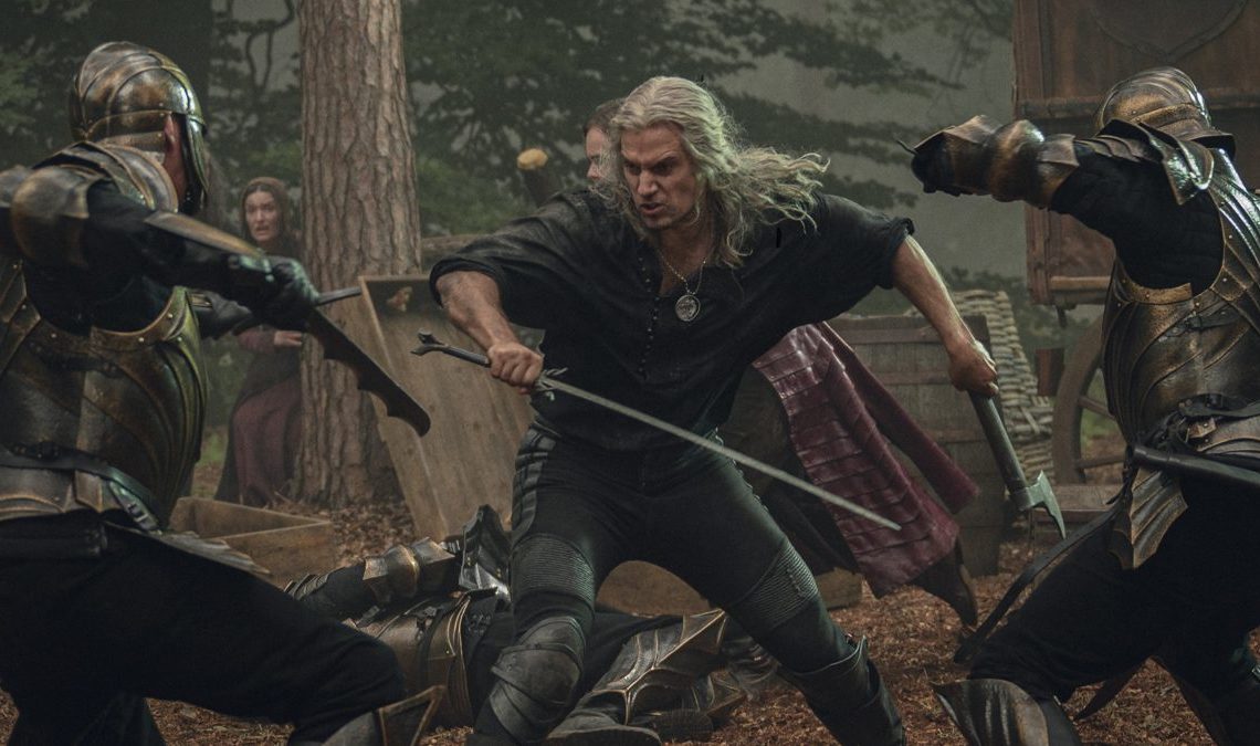 Henry Cavill dit qu'il a amélioré son escrime pour The Immortals : "Vous n'avez encore rien vu"