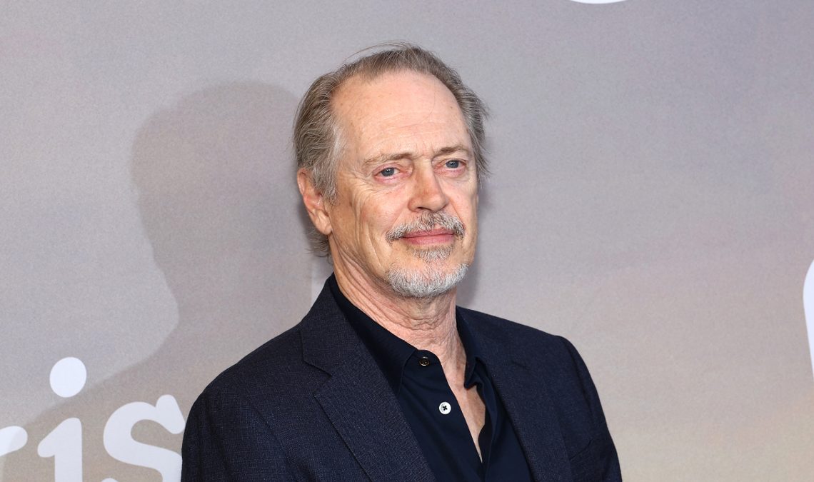 Il semblerait que Steve Buscemi ait rejoint la deuxième saison de mercredi, et on sait déjà qui il jouerait