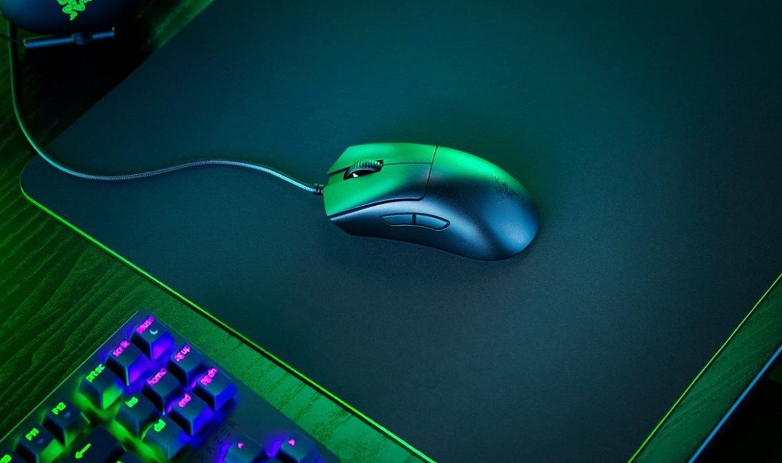 L'une des souris les plus légendaires de Razer s'effondre sur Amazon avec plus de 30 % de réduction