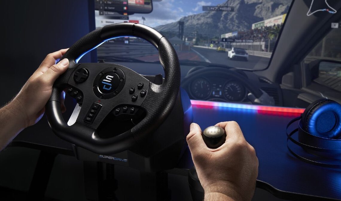 Ce volant de course est très complet et coûte moins cher que vous ne le pensez