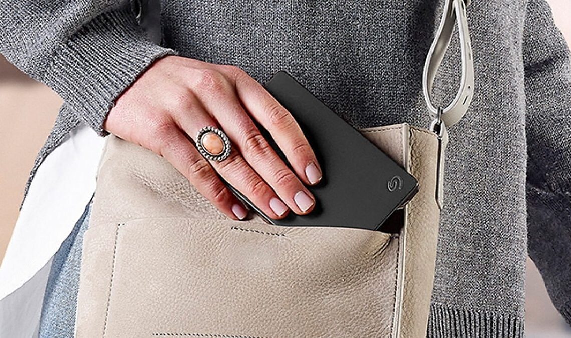 C'est le disque externe 4 To le moins cher et il coûte à peine 100 euros