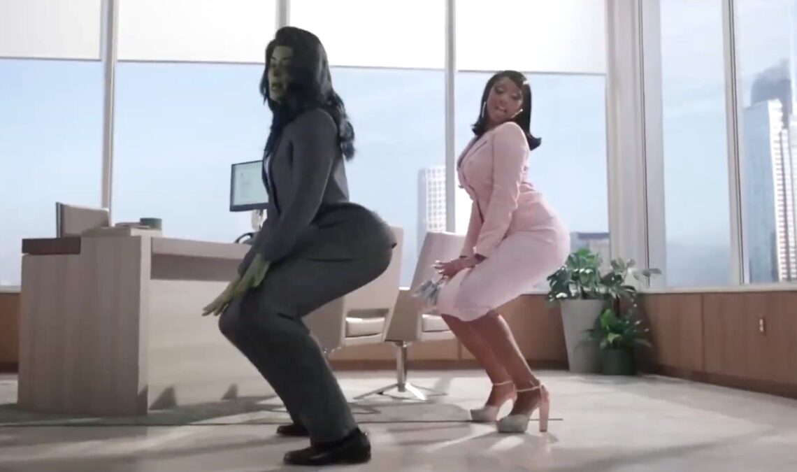 Tatiana Maslany assure que cette scène controversée de She-Hulk : Lawyer Hulka est "le meilleur moment" de sa vie