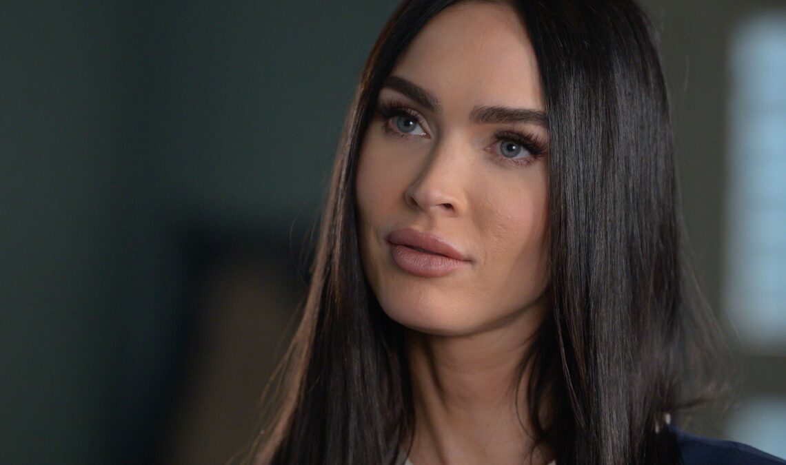 Megan Fox devient un terrible robot IA dans Alice (Subservience)