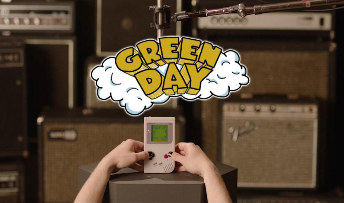 Green Day vient de rééditer une de ses superbes chansons sur une cartouche Game Boy
