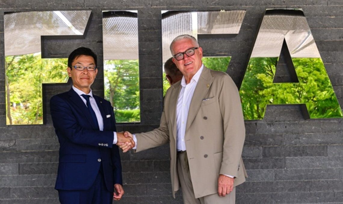 Konami et la FIFA signent un accord pour l'eFootball Esports