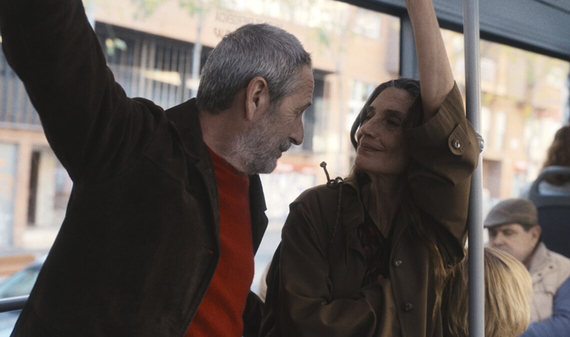 Novembre recevra Polvo Seran, un douloureux "voyage sans retour" aux critiques très positives