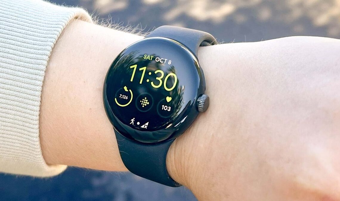 Le dernier et le meilleur modèle de Google Pixel Watch avec une longue durée de vie de la batterie et un entraînement personnalisé tombe à son prix le plus bas de tous les temps