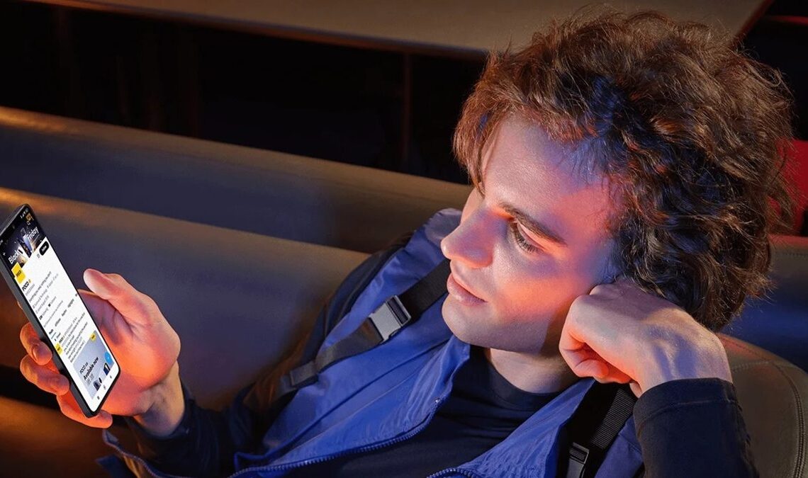 Le puissant Xiaomi avec un appareil photo 64 MP et une charge rapide de 67 W chute de prix dans les offres AliExpress 11.11