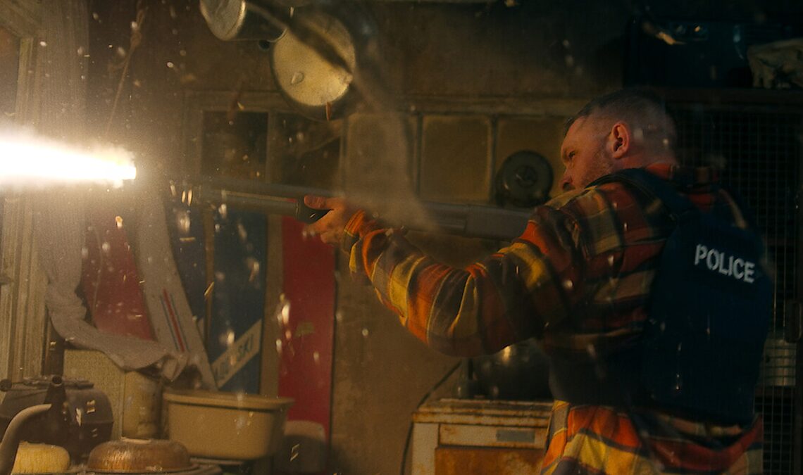 Premier aperçu de Tom Hardy dans Havoc, le thriller d'action tant attendu qui arrivera sur Netflix l'année prochaine