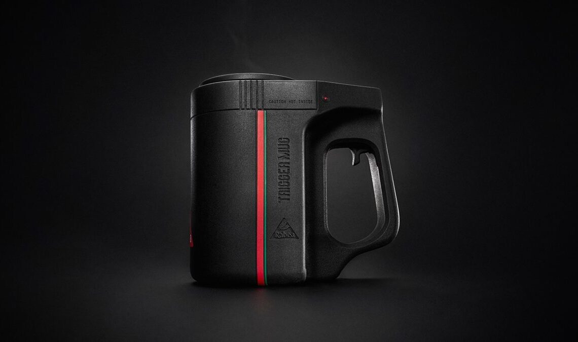 Quelqu'un a créé une tasse avec un déclencheur intégré pour jouer aux FPS