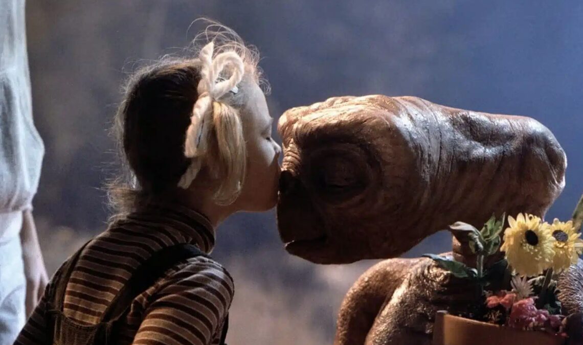 Steven Spielberg a flirté avec une suite d'ET, mais a fini par se battre pour qu'il n'ait jamais roulé