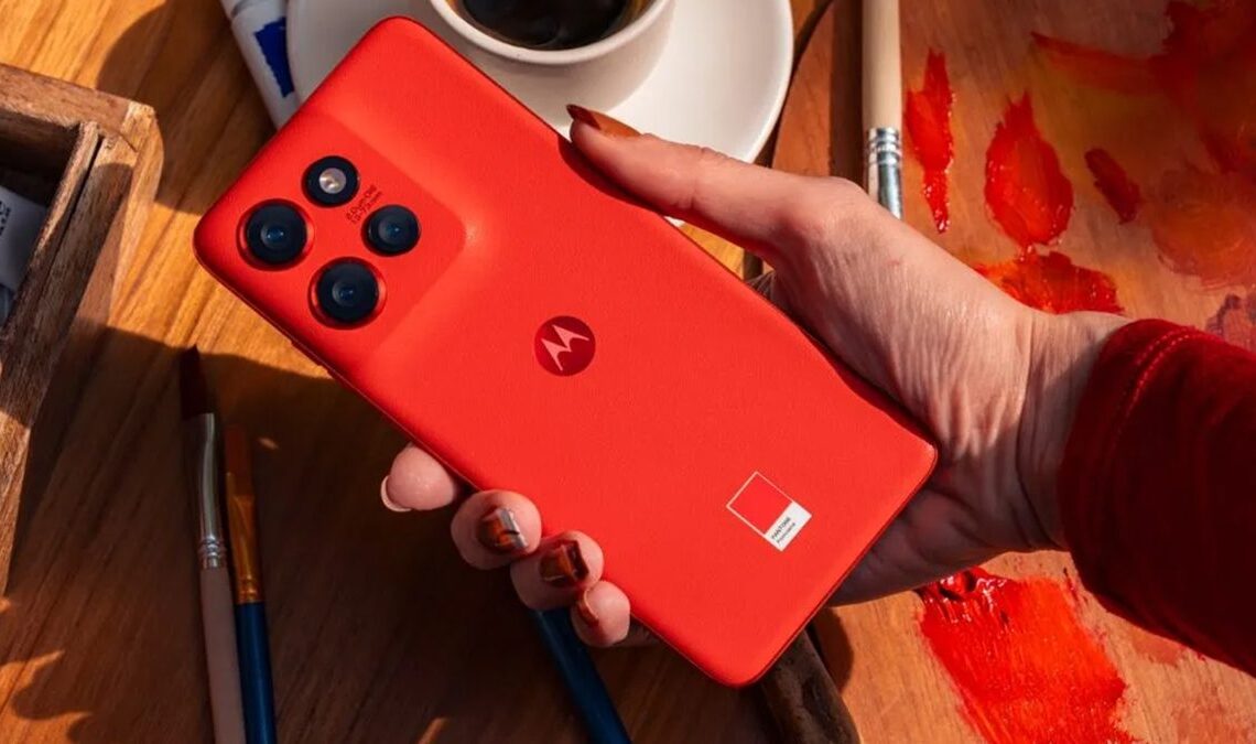 Un bijou de milieu de gamme : ce Motorola, avec 12 Go de RAM et un appareil photo de 50 MP, est pour 133 euros de moins