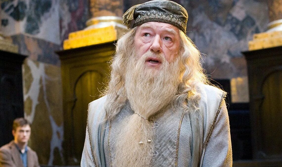 Il est déjà assez clair qui sera choisi pour jouer à Dumbledore dans le redémarrage de Harry Potter