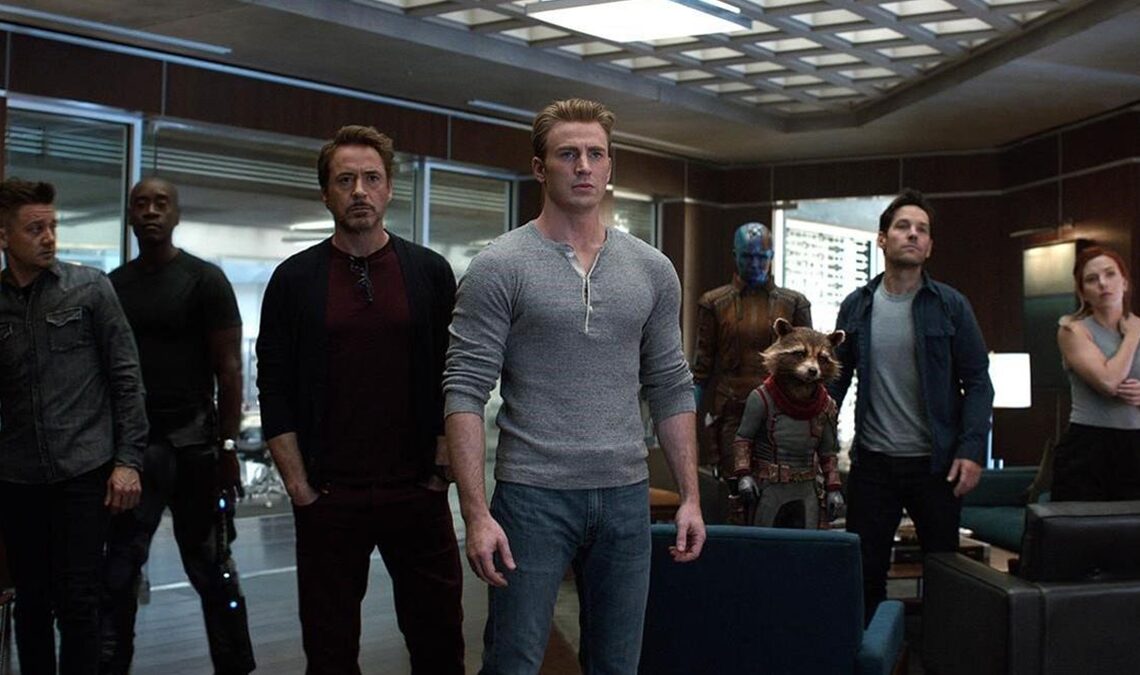 "Ils seront un défi pour le spectateur." Les frères Russo parlent des prochains films des Avengers