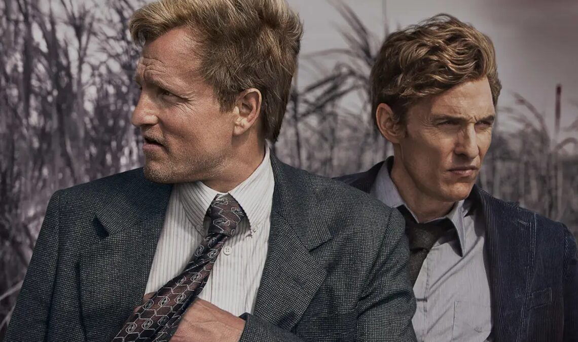 Saviez-vous que Matthew McConaughey et Woody Harrelson ont repris leurs véritables rôles de détective? Mais ne pas chanter la victoire