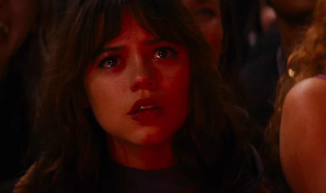 Tout se dépêchez-vous demain, le thriller psychologique avec Abel Tesfaye et Jenna Ortega