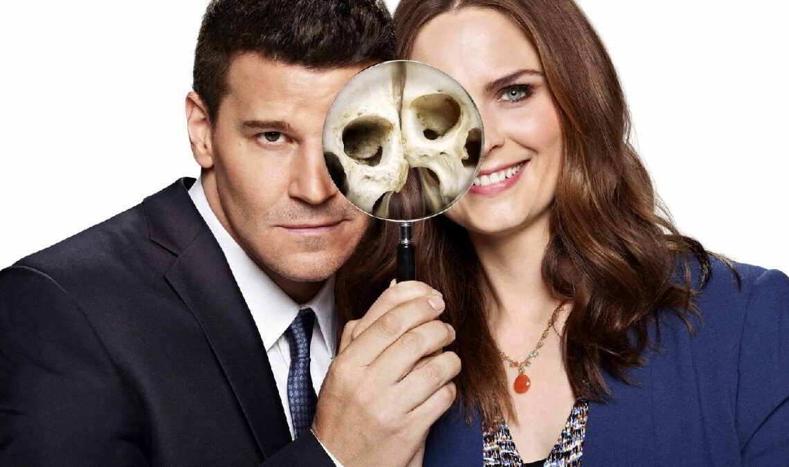 Ce ne sont pas seulement les Simpsons. Les os mythiques ont également prédit l'avenir, mais d'une manière beaucoup plus macabre