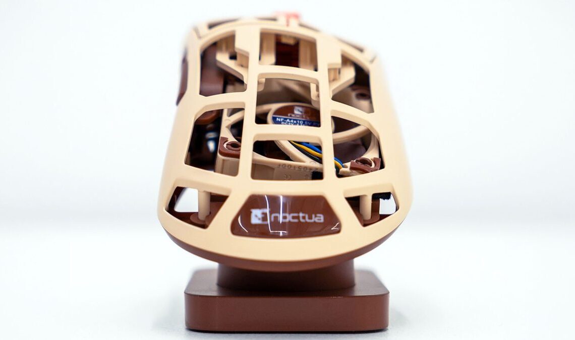 Cette souris de jeu est la première à résoudre un problème que j'ai depuis de nombreuses années