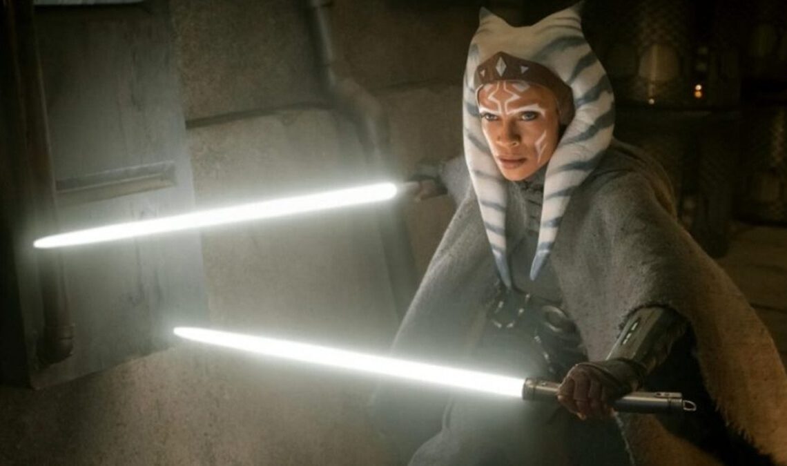 Le blanc est une couleur très rare pour un sabre laser. Où a-t-il obtenu le sien?