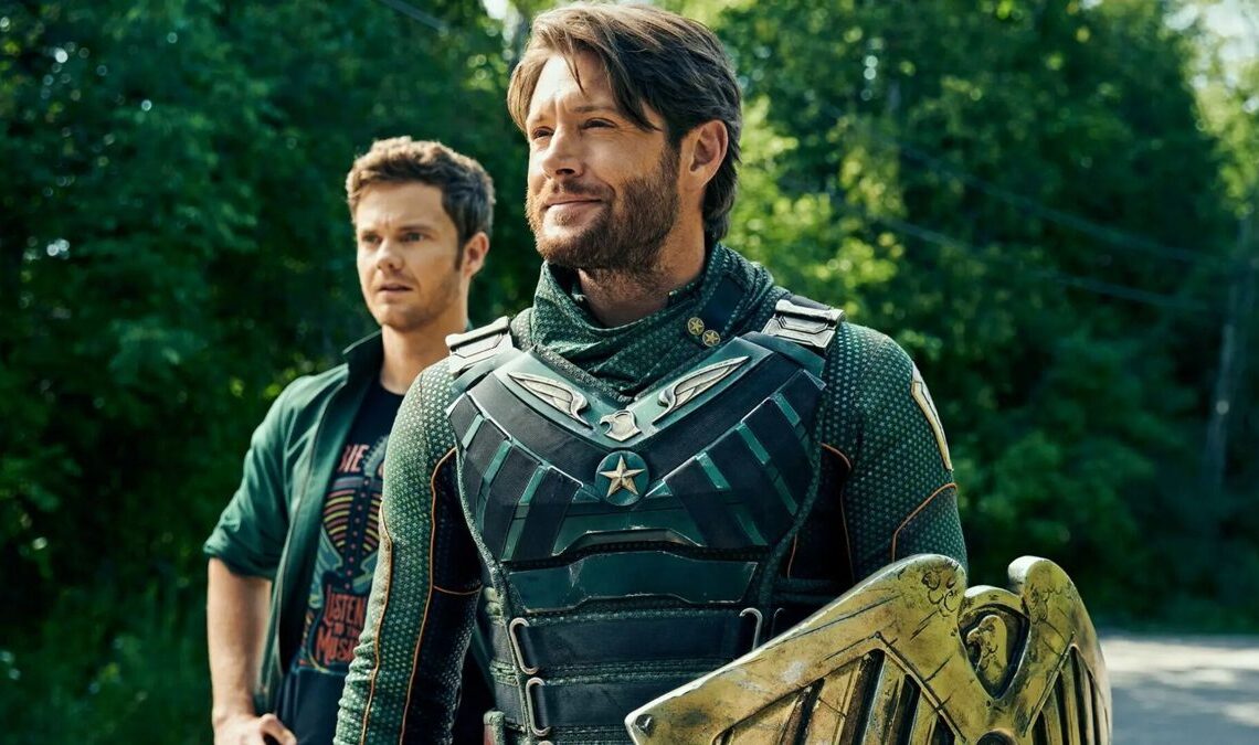 Vous l'avez vu comme un soldat, mais c'était aussi Batman. Si DC est d'accord ou non, c'est une autre histoire