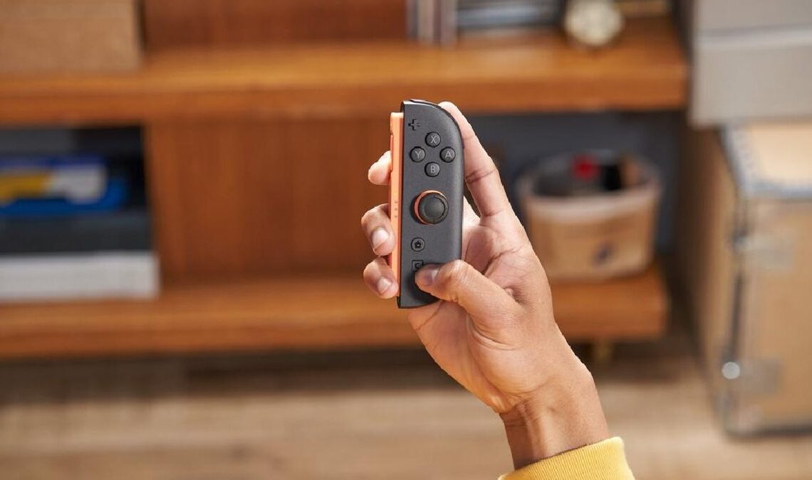 Allez penser à acheter ce commutateur 2 joy-con Mando si des problèmes de dérive apparaissent