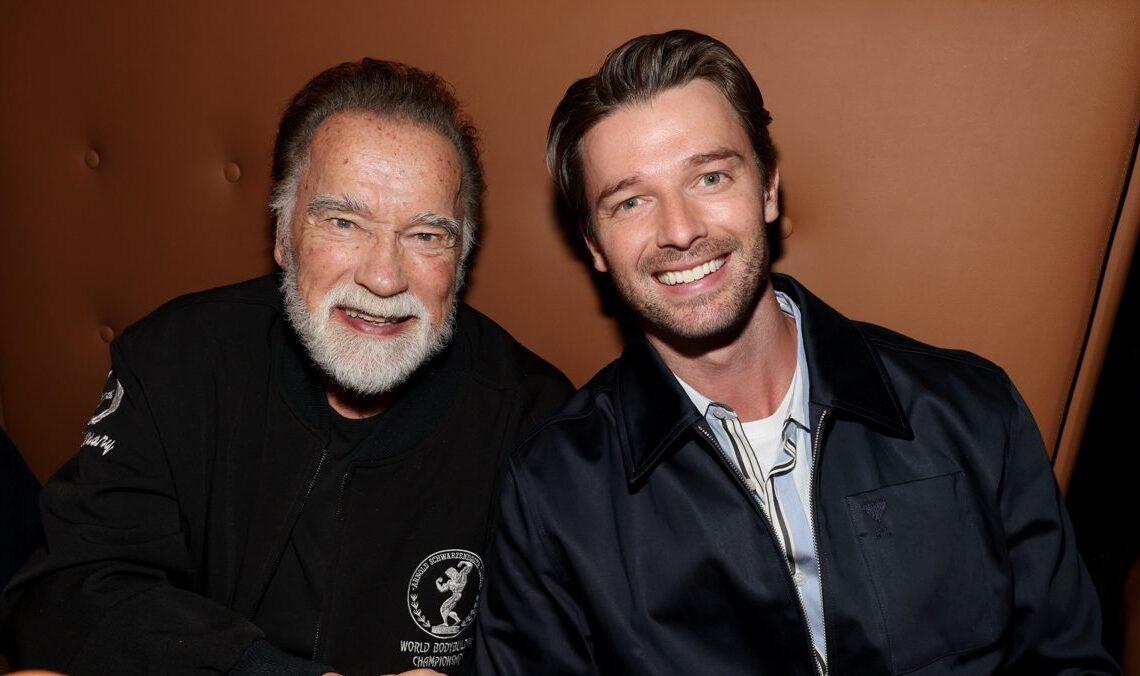 Arnold Schwarzenegger a été scandalisé autant que nous avons vu le "Pito" de son fils Patrick dans le Lotus blanc