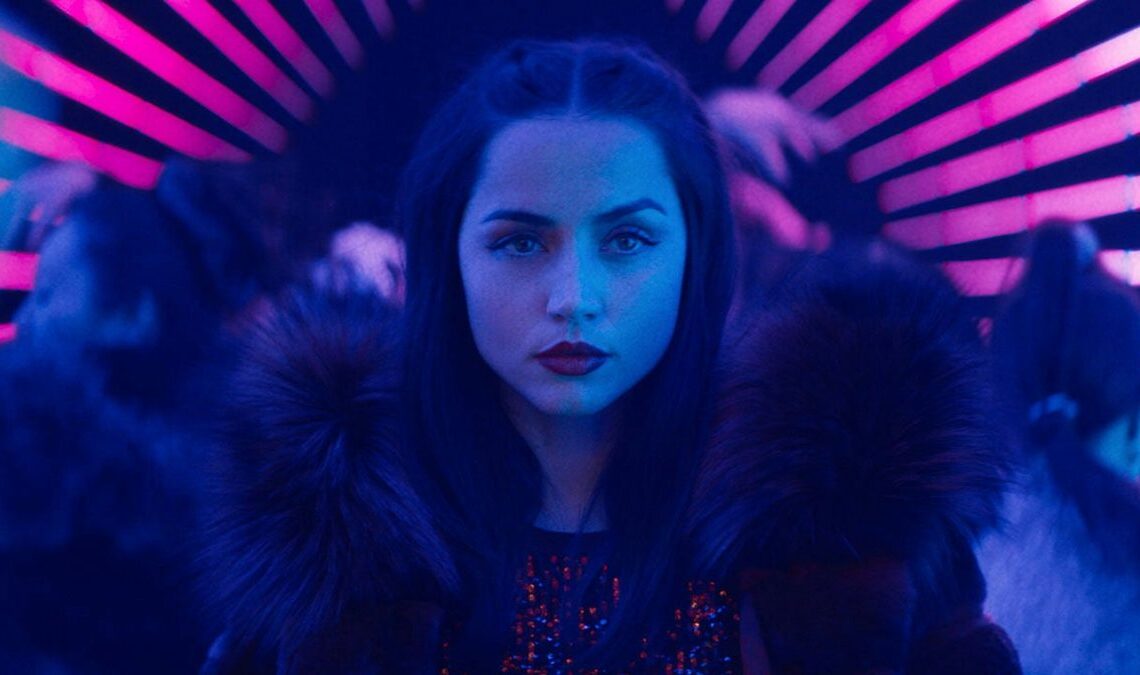 Chad Stahelski ne voulait pas que Keanu Reeves apparaisse dans Ballerina