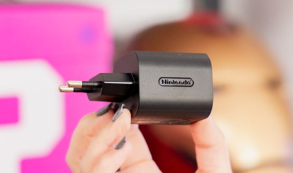 Ne manquez pas de batterie dans Switch 2 avec cet adaptateur de courant officiel