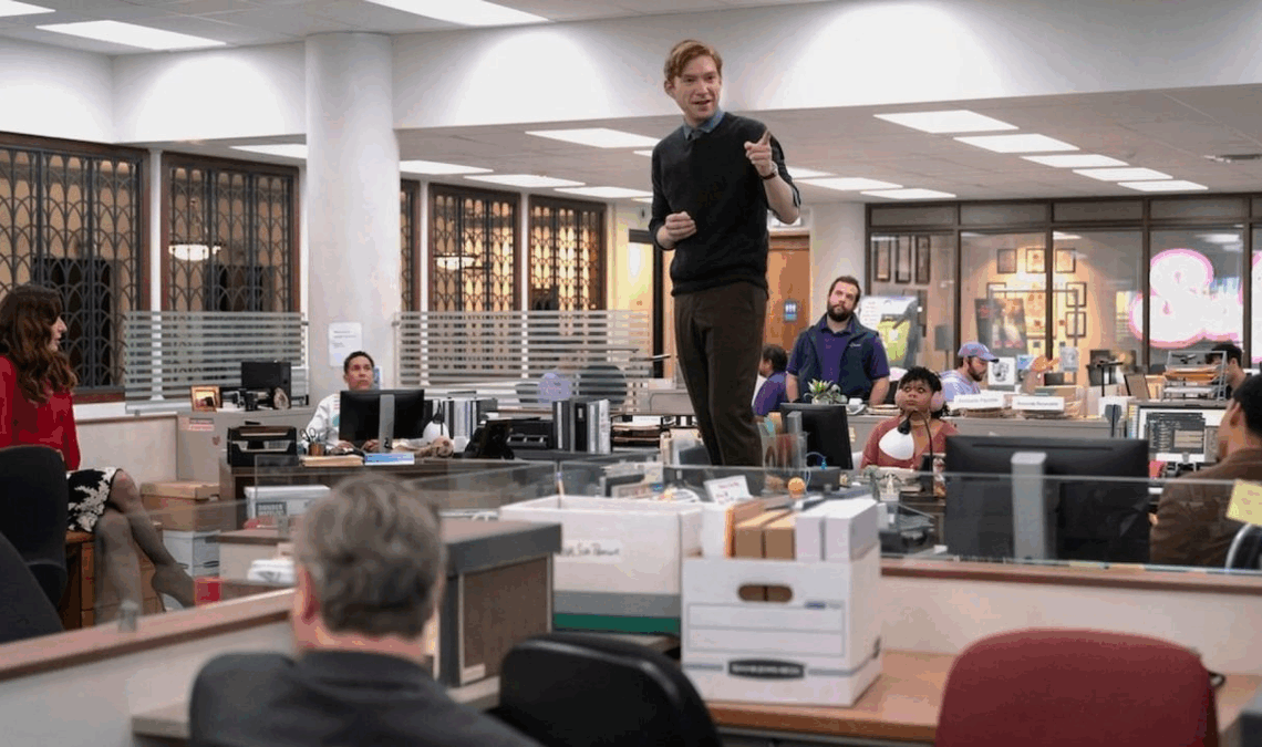 Ne vous attendez pas à ce que le personnage de Domhnall Gleeson soit une copie de Michael Scott: "J'espère que les gens trouvent une raison de l'aimer"