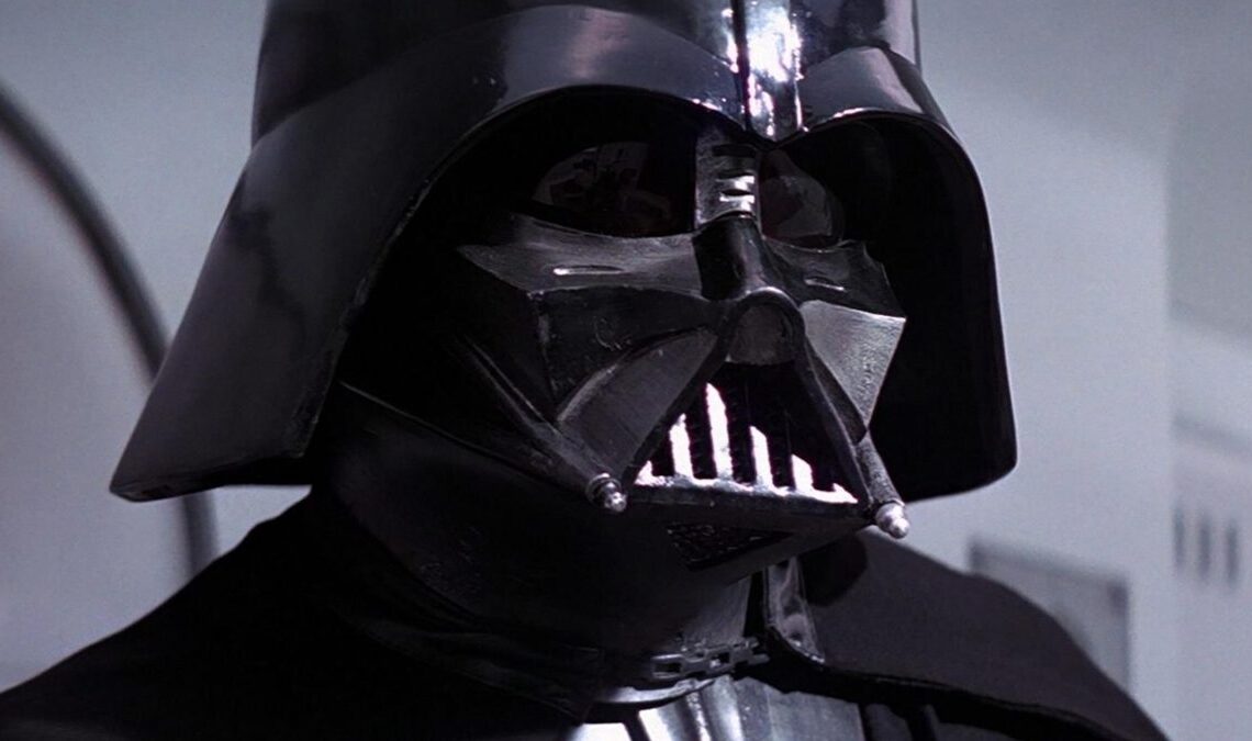 Au début, personne ne le respectait, mais après ce moment, tout l'Empire s'est agenouillé devant Dark Vador