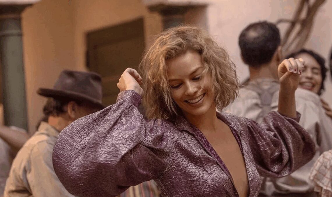 Margot Robbie en attaque contre les Titans. L'actrice pourrait être le protagoniste au retour de cette science-fiction classique