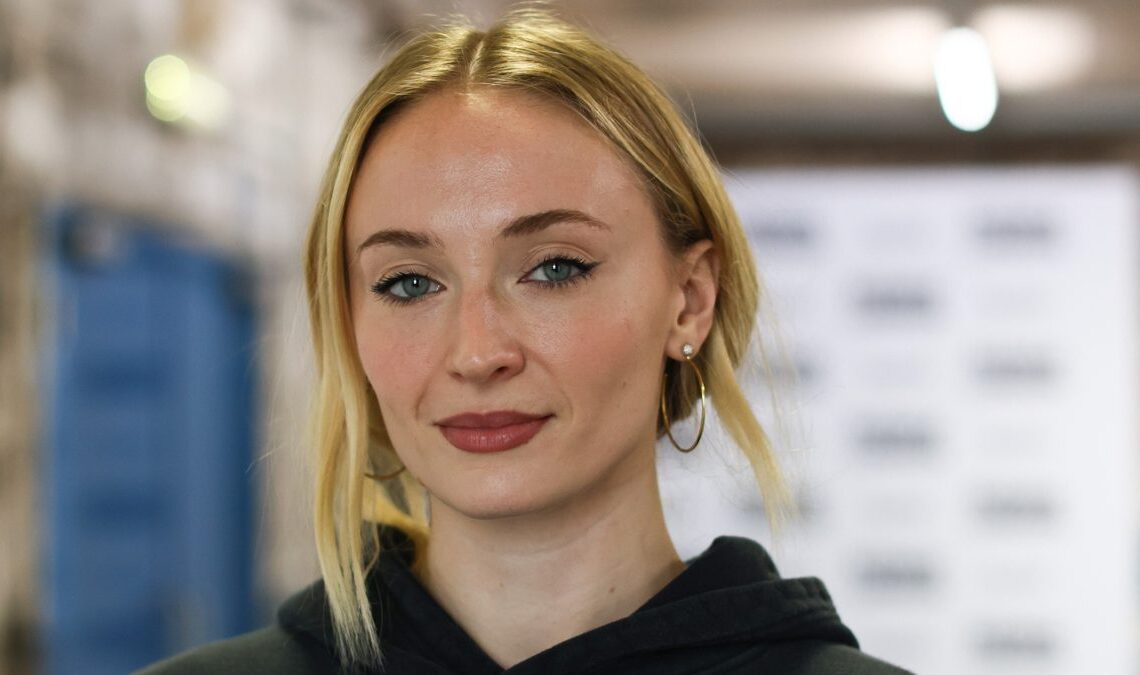 Avec son expérience dans Game of Thrones, Sophie Turner donne les nouvelles stars de Harry Potter