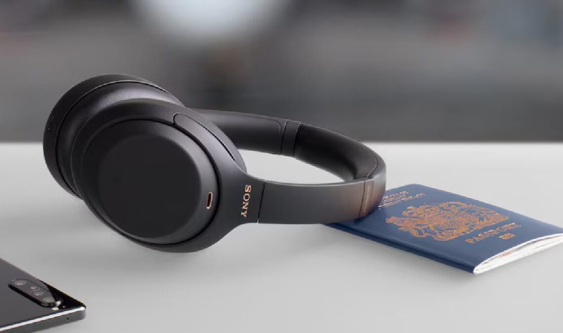 Ces écouteurs sans fil Sony avec annulation de bruit sont fantastiques pour travailler à la maison et sont réduits plus de 100 euros