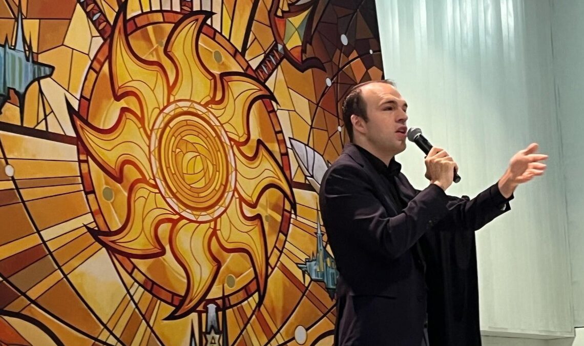 C'est ainsi qu'un concepteur magique: le rassemblement a enfreint toutes les règles et a provoqué une sensation